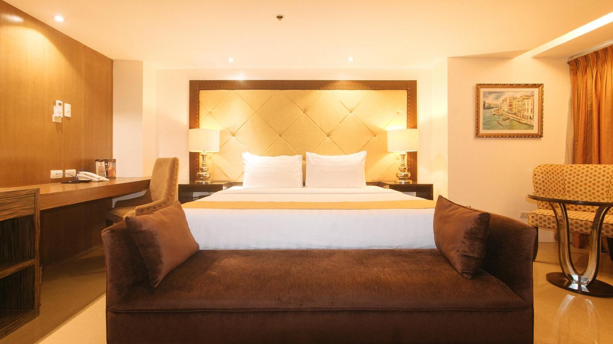 Torre Venezia Suites Quezon City Dış mekan fotoğraf