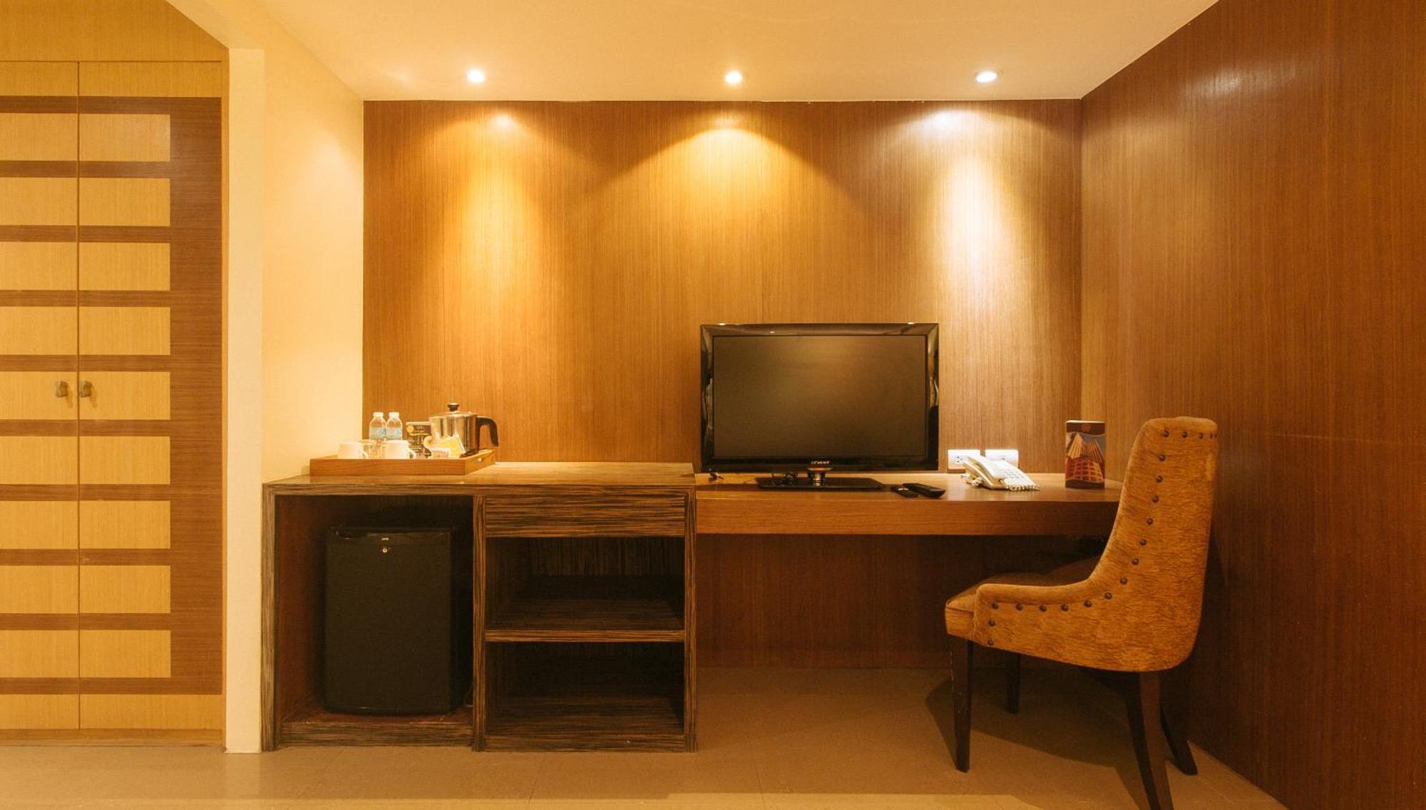 Torre Venezia Suites Quezon City Dış mekan fotoğraf