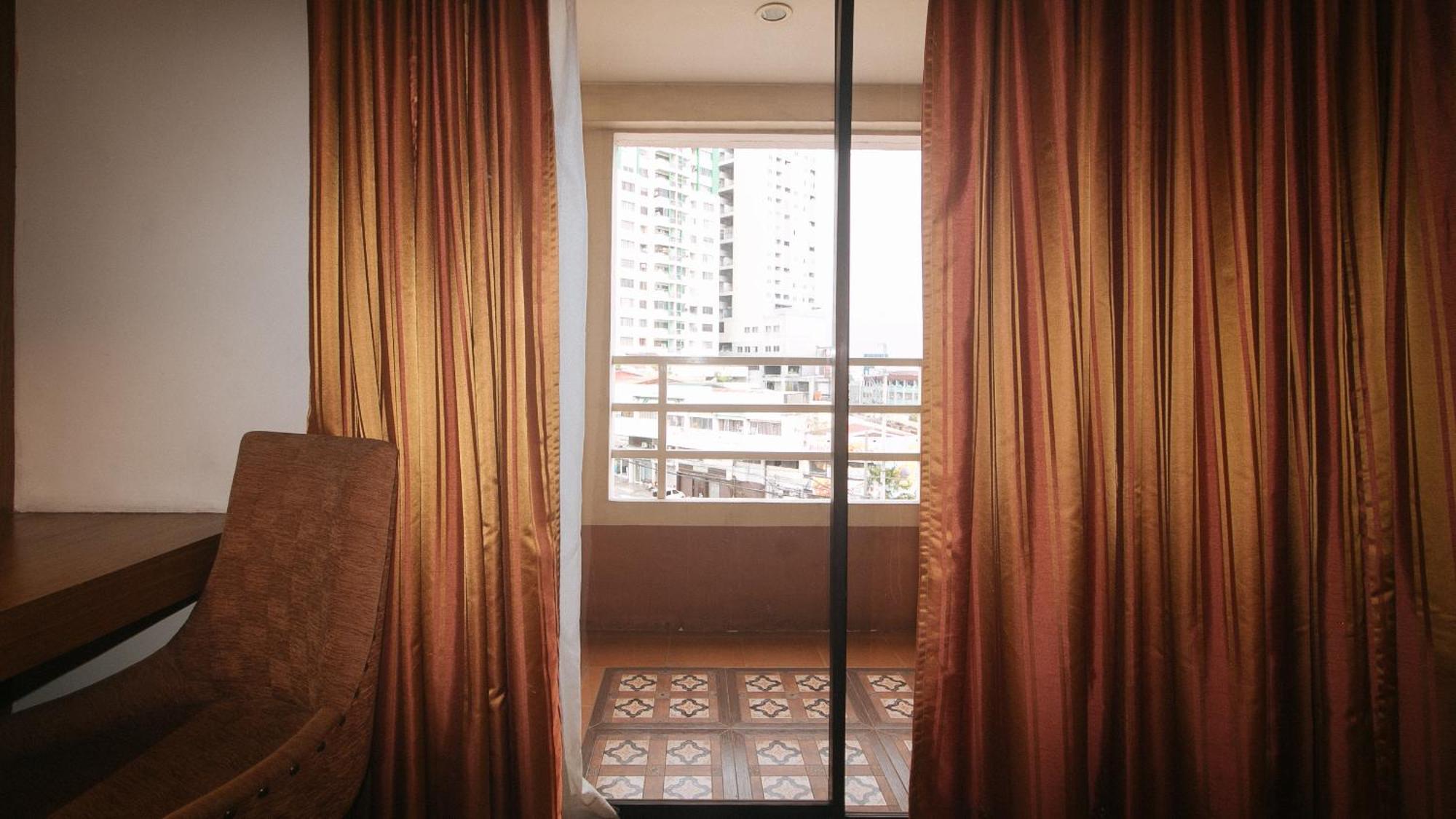 Torre Venezia Suites Quezon City Dış mekan fotoğraf