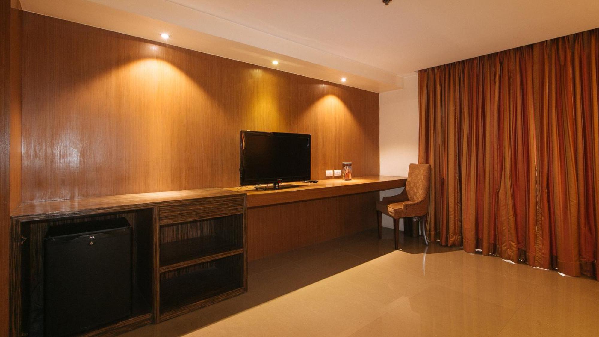 Torre Venezia Suites Quezon City Dış mekan fotoğraf