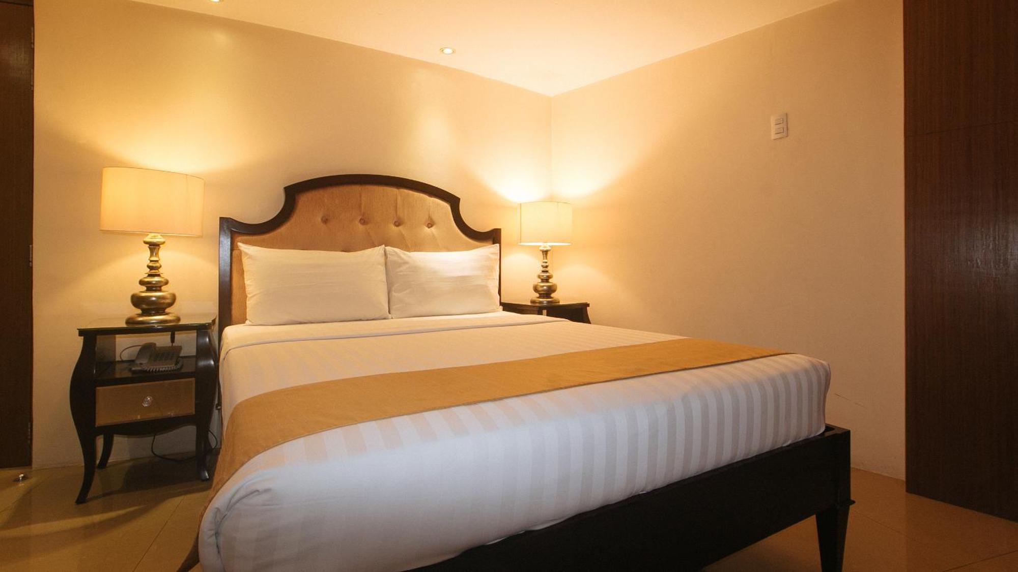 Torre Venezia Suites Quezon City Dış mekan fotoğraf