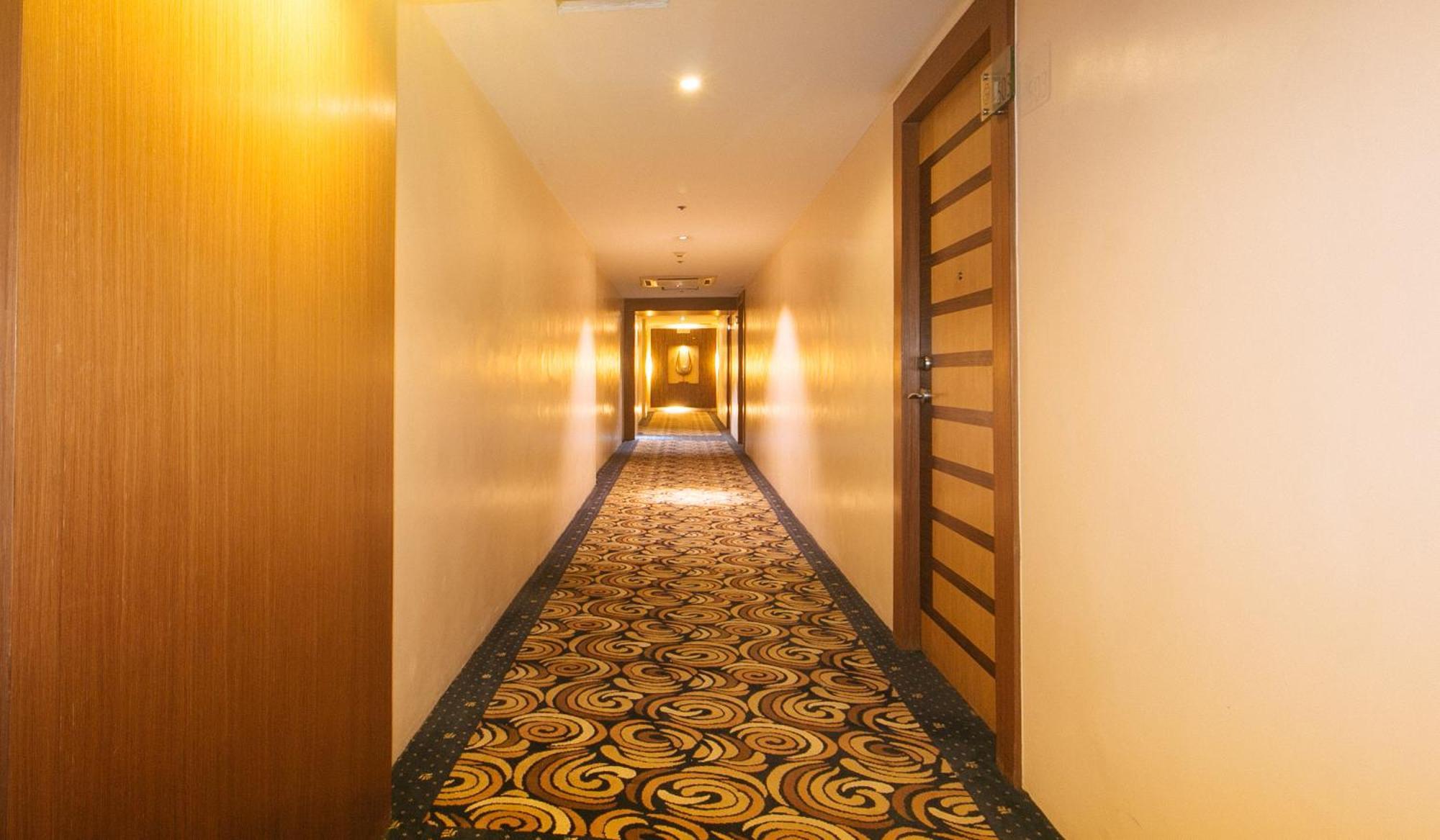Torre Venezia Suites Quezon City Dış mekan fotoğraf